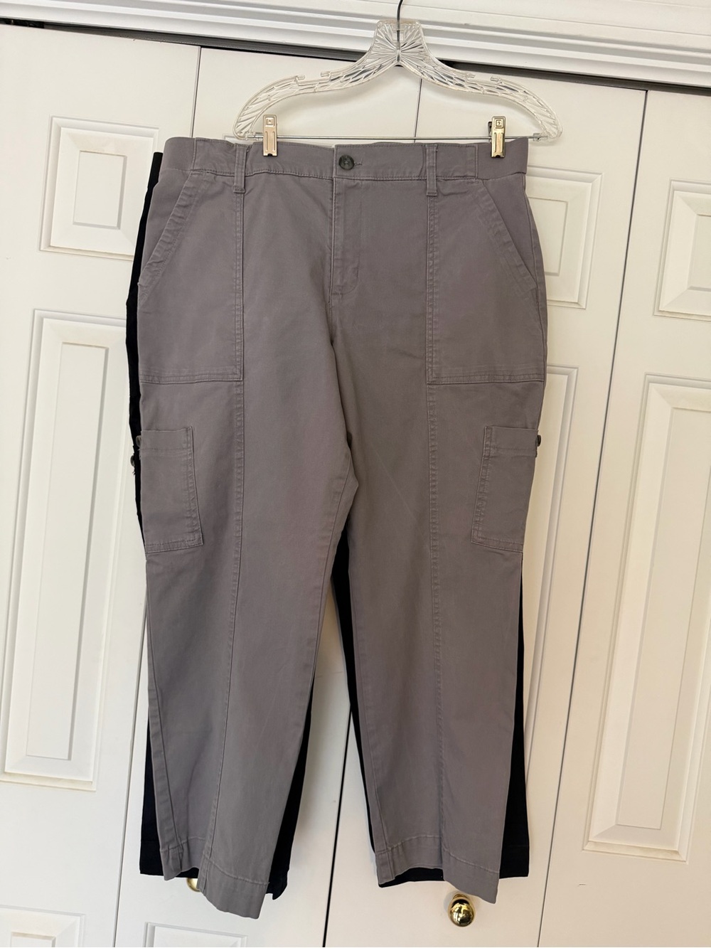 Woman's Gray and Black Utility Cargo Pants - Casual Workwear